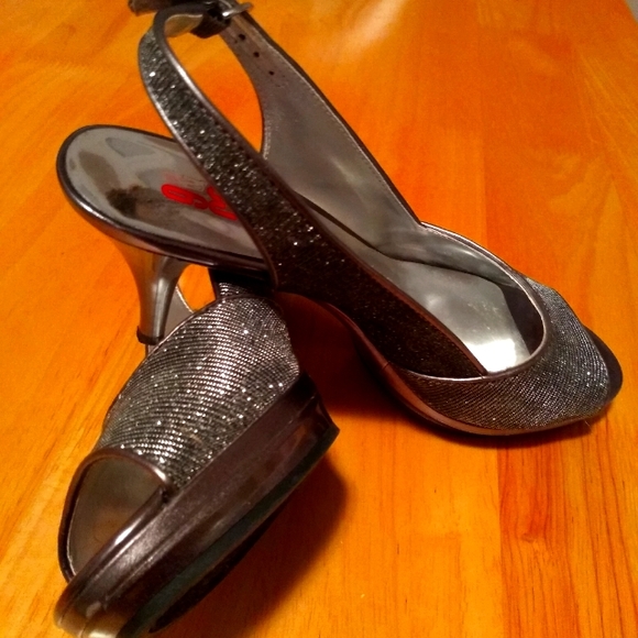 Silver Mesh Dress Sandals - Picture 3 of 5